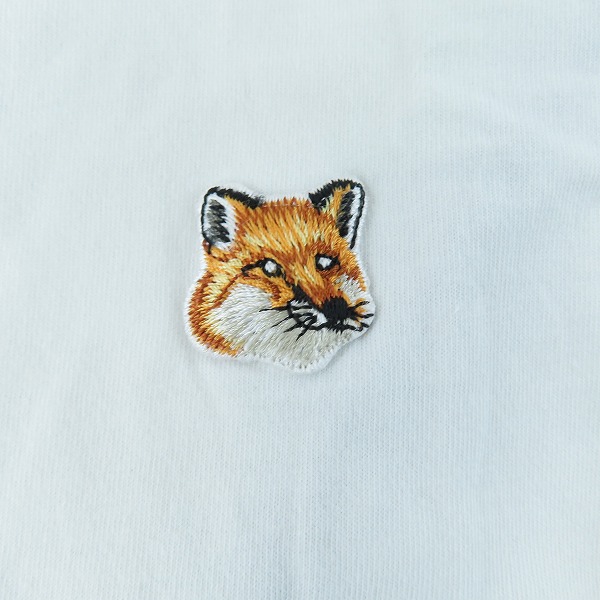 実際に弊社で買取させて頂いたMAISON KITSUNE/メゾンキツネ ロゴ ワッペン Tシャツ/XLの画像 3枚目