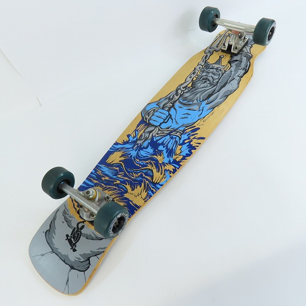 実際に弊社で買取させて頂いたGRAVITY/グラビティ サーフスケート スケートボード/スケボー コンプリートデッキ