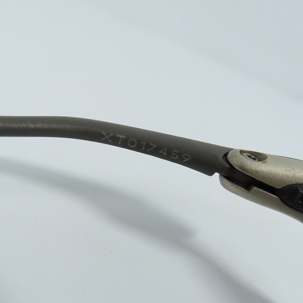 実際に弊社で買取させて頂いたOAKLEY/オークリー X-METAL/エックスメタル XX/ダブルエックス TIO2 サングラス/アイウェア XT017459の画像 5枚目