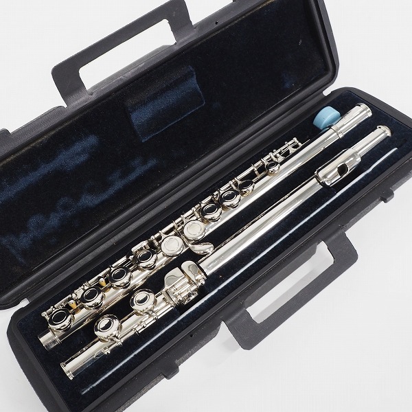 実際に弊社で買取させて頂いたACME/アクメ 型番不明 フルート ハードケース付