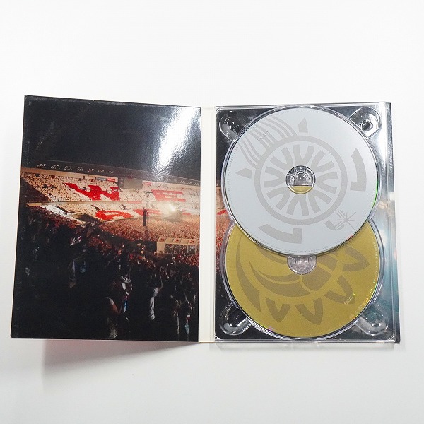 実際に弊社で買取させて頂いたDVD サザンオールスターズ 真夏の大感謝祭LIVE ディスク 2枚組の画像 3枚目