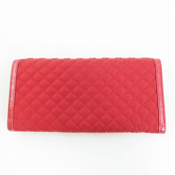 実際に弊社で買取させて頂いたPRADA/プラダ キルティング ラウンドファスナー長財布の画像 1枚目