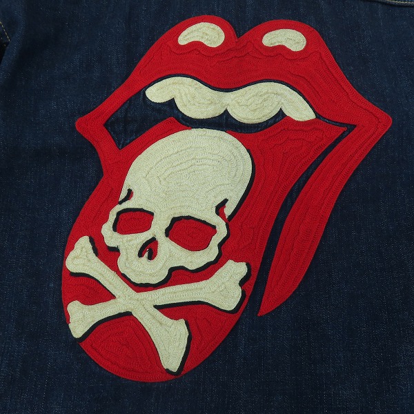 実際に弊社で買取させて頂いたmastermind JAPAN×Theater8/マスターマインド×シアターエイト ローリングストーンズ 刺繍デニムシャツ 8MR-SHO1-D/Mの画像 5枚目