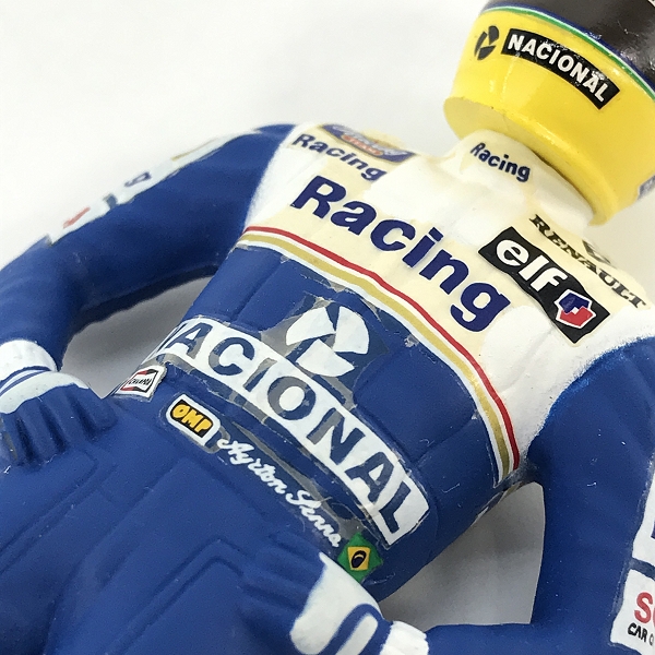 実際に弊社で買取させて頂いたMINICHAMPS/ミニチャンプス 1/18 アイルトン セナ フィギュアの画像 6枚目