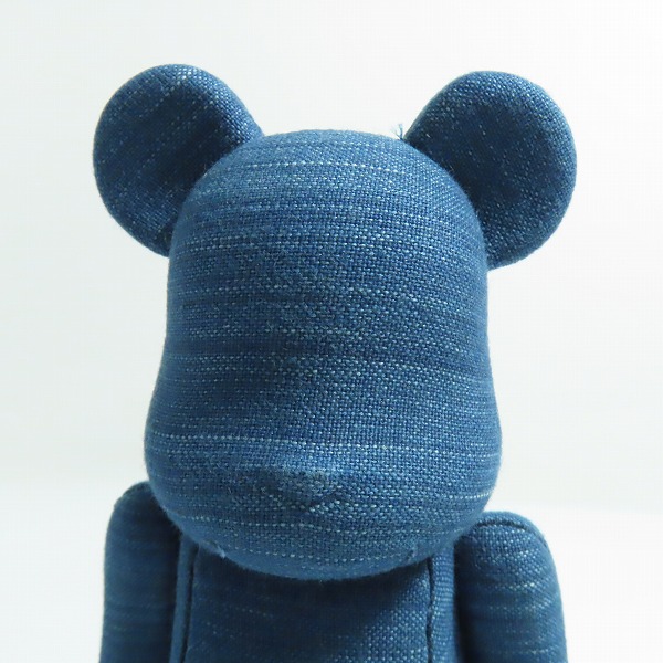 実際に弊社で買取させて頂いたBE@RBRICK/ベアブリック 柿沼東光 ART OF LIVING 木目込み 藍染 の画像 6枚目