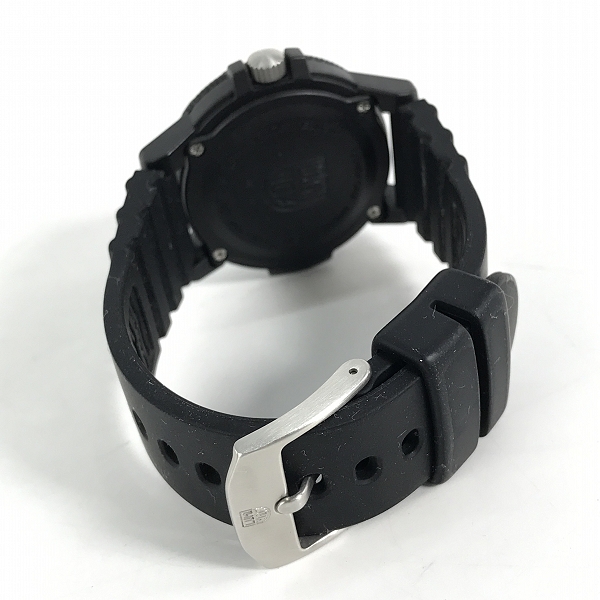 実際に弊社で買取させて頂いたLUMINOX/ルミノックス LEATHERBACK SEA TURTLE 0300 SERIES  アナログ クォーツ 腕時計 0301.Lの画像 2枚目