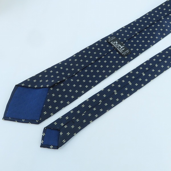 実際に弊社で買取させて頂いたHERMES/エルメス Hロゴ総柄 ネクタイの画像 2枚目