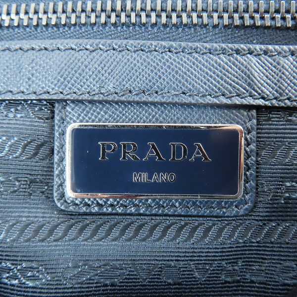 実際に弊社で買取させて頂いたPRADA/プラダ 三角プレート テスート ナイロン トートバッグの画像 4枚目