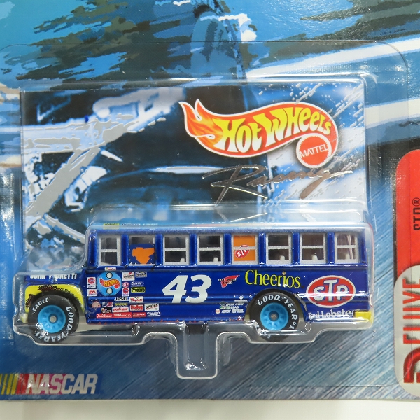 実際に弊社で買取させて頂いた【未開封】Hot Wheels Racing/ホットウィールレーシング NASCAR STP School Bus/ナスカー スクールバス の画像 2枚目