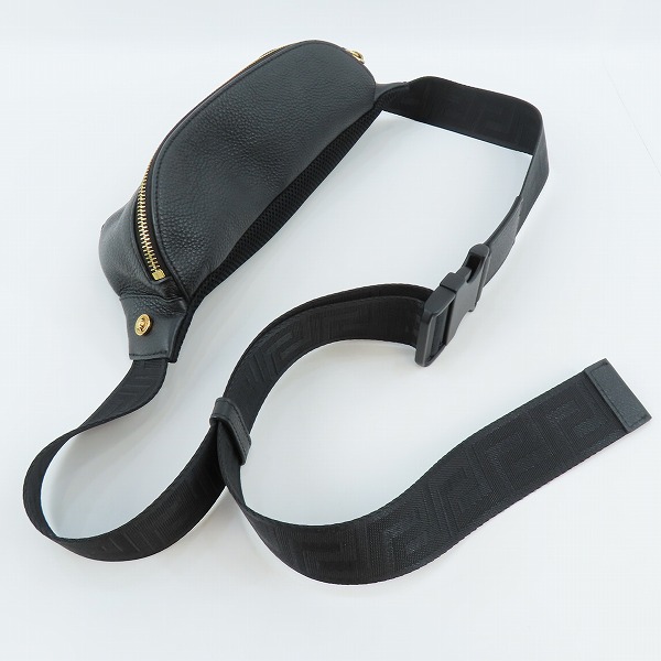 実際に弊社で買取させて頂いたVERSACE/ヴェルサーチ メデューサ レザー ウエストバッグ ボディバッグ の画像 7枚目