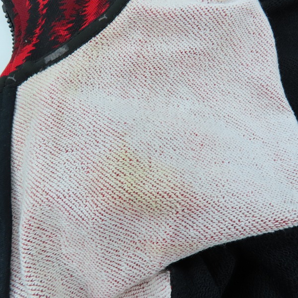 実際に弊社で買取させて頂いたPUMA/プーマ ACミラン ICONIC MCS グラフィック トラックジャケット 758637-01 Lの画像 5枚目