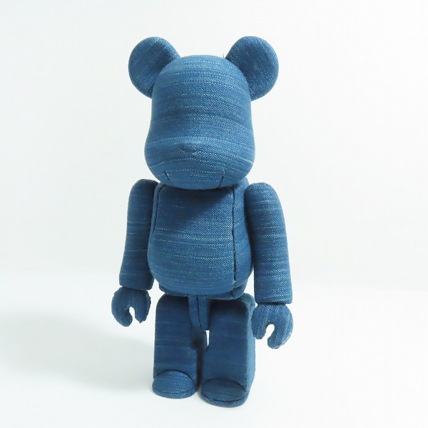 実際に弊社で買取させて頂いたBE@RBRICK/ベアブリック 柿沼東光 ART OF LIVING 木目込み 藍染 