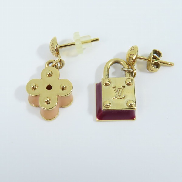 実際に弊社で買取させて頂いたLOUIS VUITTON/ルイ ヴィトン ブークル ドレイユ スウィート チャーム モノグラム ピアス GP ゴールドメッキ M66245の画像 1枚目