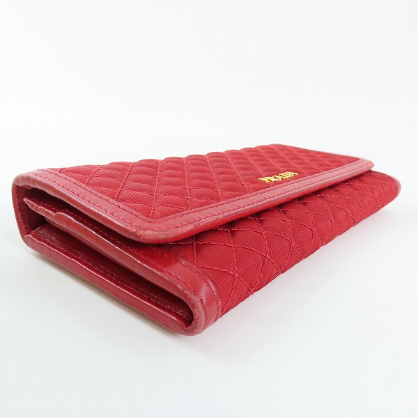 実際に弊社で買取させて頂いたPRADA/プラダ キルティング ラウンドファスナー長財布の画像 2枚目