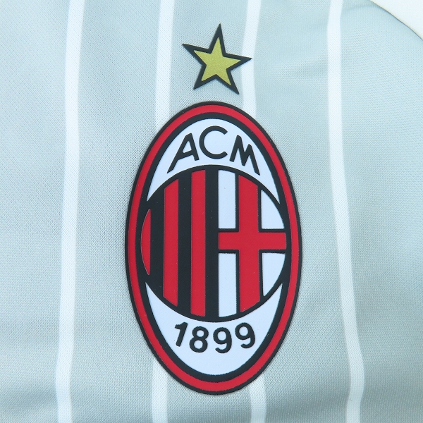 実際に弊社で買取させて頂いた【未使用】PUMA/プーマ ACミラン 22/23 プレマッチ ニットトップ 769275-05 Mの画像 6枚目