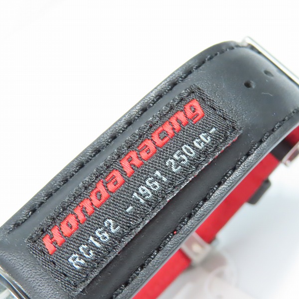 実際に弊社で買取させて頂いた【未使用】CASIO×EDIFICE/カシオ×エディフィス Honda Racing Limited Edition/ホンダレーシング 腕時計 EQW-A2000HR-1AJRの画像 6枚目