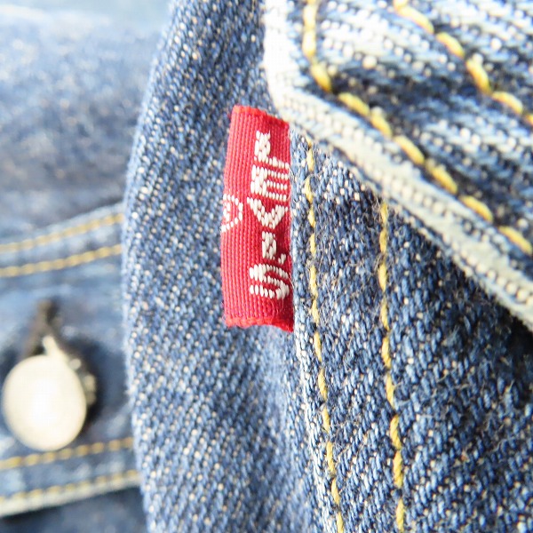 実際に弊社で買取させて頂いた(1)LEVI’S/リーバイス 71507XX/J02刻印 日本製 デニムジャケット Gジャン/38の画像 5枚目