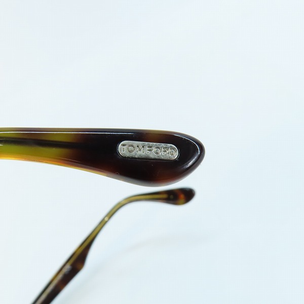 実際に弊社で買取させて頂いたTOM FORD/トムフォード サングラス/アイウェア  TF5146 56B の画像 6枚目