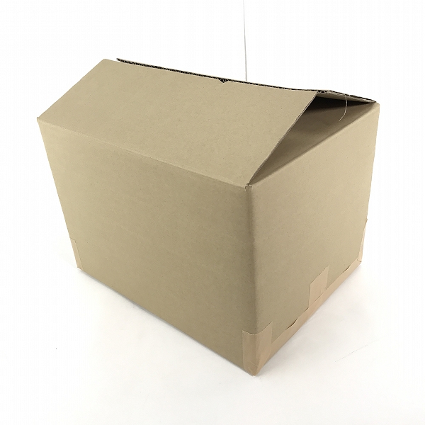 実際に弊社で買取させて頂いた【おまとめ】コムデギャルソンオム/ステューシー/ナノユニバース 等 Tシャツ/ショートパンツ/ジャケット 他の画像 2枚目