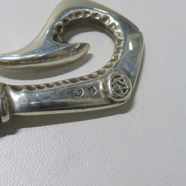 実際に弊社で買取させて頂いたTRAVIS WALKER/トラヴィスワーカー フィッシュフックペンダント w/ストーンの画像 3枚目