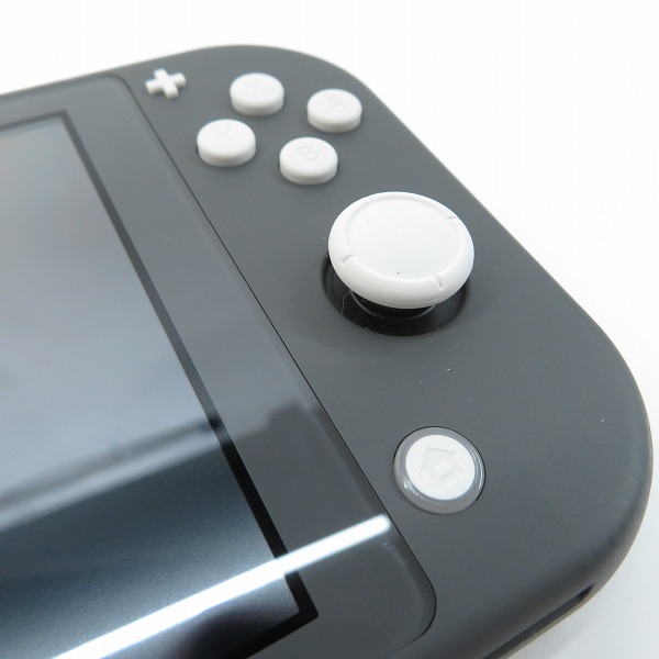 実際に弊社で買取させて頂いた任天堂 Nintendo Switch Lite/ニンテンドー スイッチ ライト 本体 グレー HDH-001 ケース付き【簡易動作確認済】の画像 5枚目
