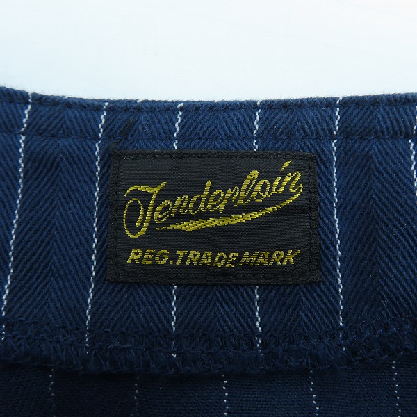 実際に弊社で買取させて頂いたTENDERLOIN/テンダーロイン ストライプ柄 ノーカラー コート Sの画像 2枚目