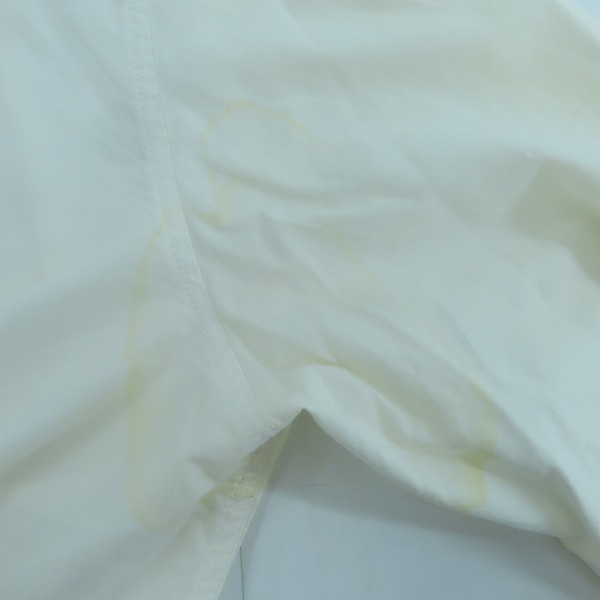 実際に弊社で買取させて頂いたPRADA/プラダ EMPORIO ARMANI/エンポリオアルマーニ ドレスシャツ 2点セットの画像 3枚目