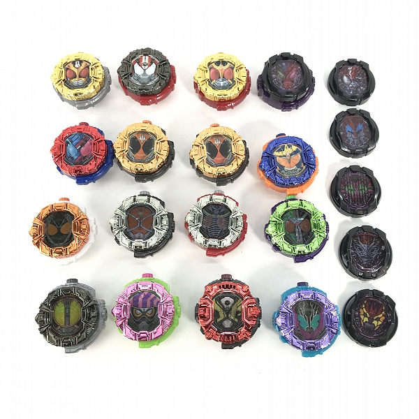 実際に弊社で買取させて頂いた【おまとめ】BANDAI/バンダイ 仮面ライダージオウ DXライドウォッチシリーズ クウガ/アギト/龍騎 等