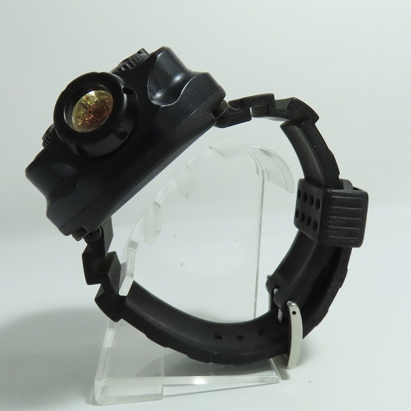 実際に弊社で買取させて頂いたSUREFIRE/シュアファイア×LUMINOX/ルミノックス リストライトウォッチ 2211の画像 1枚目