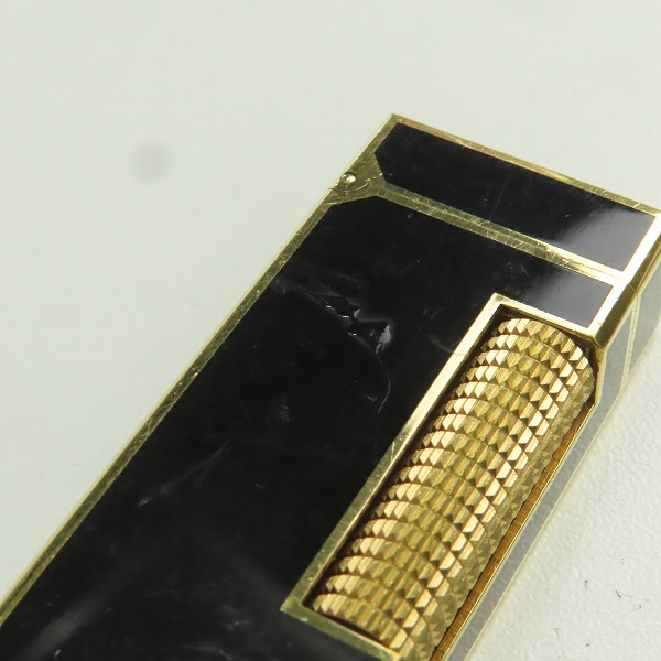 実際に弊社で買取させて頂いたdunhill/ダンヒル サイドローラー ガスライター ブラック × ゴールドの画像 8枚目