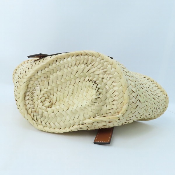 実際に弊社で買取させて頂いたLOEWE/ロエベ バスケットバッグ（ヤシの葉&カーフ）の画像 2枚目