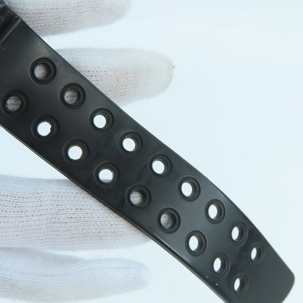 実際に弊社で買取させて頂いたG-SHOCK/Gショック 35周年 FROGMAN/フロッグマン タフソーラー GF-8235D-1BJRの画像 6枚目