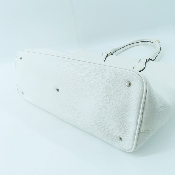 実際に弊社で買取させて頂いたGALLERIANT/ガレリアント レザー トートバッグ ビジネスバッグ ホワイト系の画像 2枚目