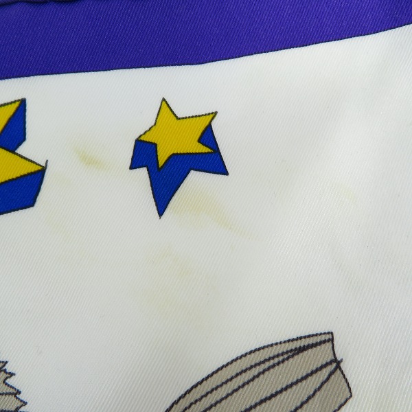 実際に弊社で買取させて頂いたHERMES/エルメス カレ70 Un Week-End dans l'Espace 気ままな週末 スカーフ/ストールの画像 3枚目