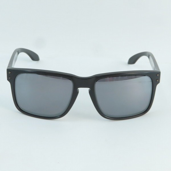 実際に弊社で買取させて頂いたOAKLEY/オークリー HOLBROOK ホルブルック サングラス アジアンフィット 偏光レンズ OO9244-2556