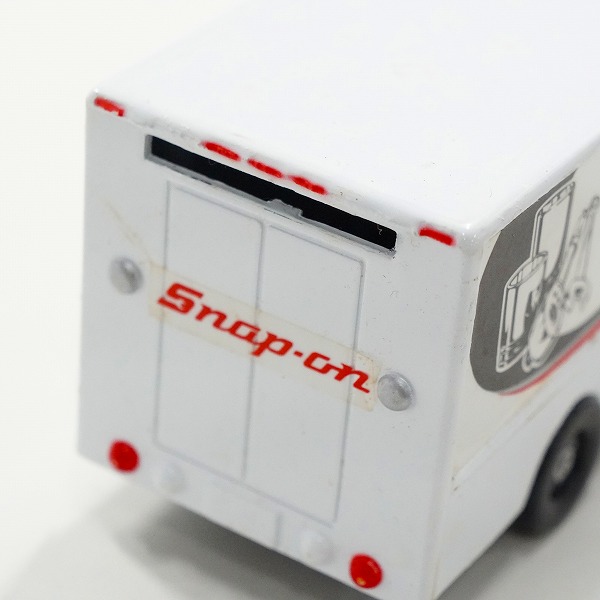 実際に弊社で買取させて頂いたSnap-on/スナップオン ロゴ バン ミニカー 貯金箱の画像 5枚目