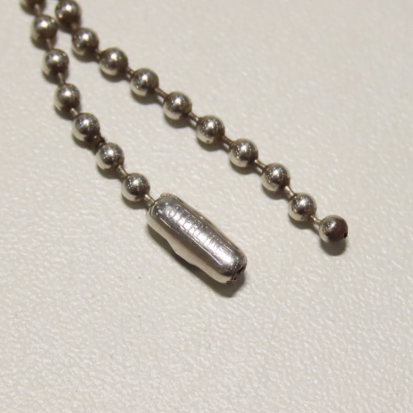 実際に弊社で買取させて頂いた【購入証明書付き】CHROME HEARTS/クロムハーツ Raised Cemetery ドッグタグ スモール 純正ボールチェーン付きの画像 5枚目