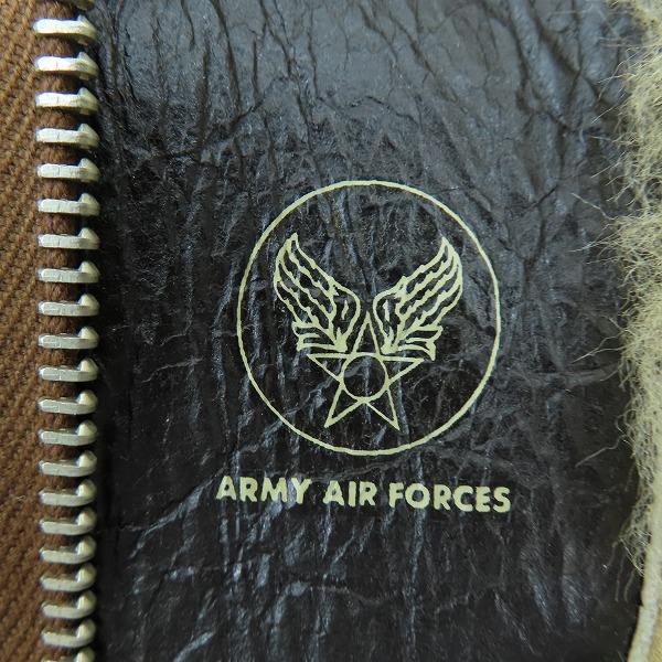 実際に弊社で買取させて頂いたBUZZ RICKSON'S/バズリクソンズ B-3 ムートンジャケット/M83157/36の画像 3枚目