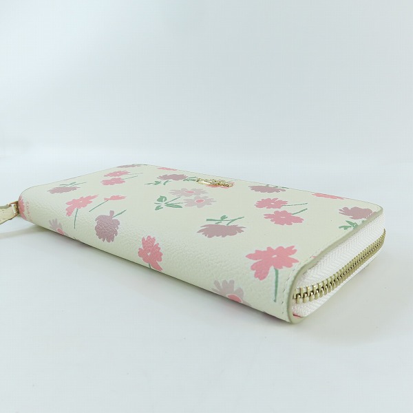 実際に弊社で買取させて頂いた【未使用】COACH/コーチ デイジーフィールドプリント 長財布 F55881 の画像 2枚目