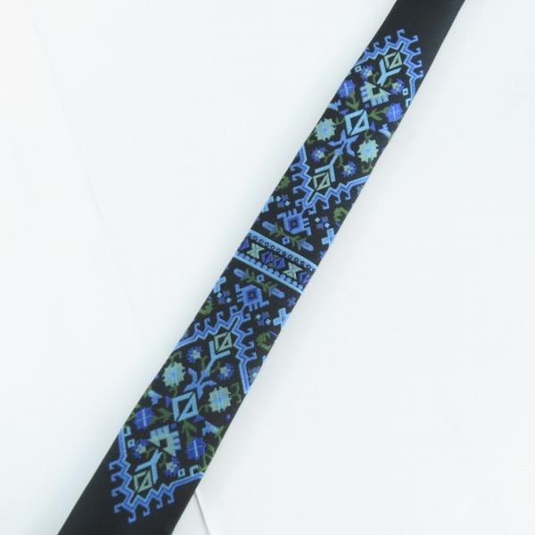 実際に弊社で買取させて頂いたdior/ディオール CD/ダイアモンド 刺繍 ネクタイ の画像 6枚目