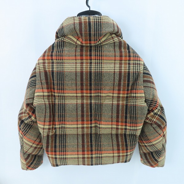 実際に弊社で買取させて頂いたCOMME des GARCONS JUNYA WATANABE MAN/コムデギャルソンジュンヤワタナベマン チェック柄 ダウンジャケット JN-J024/Sの画像 1枚目