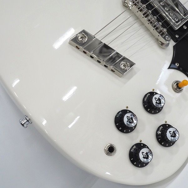 実際に弊社で買取させて頂いた★【美品】Guild/ギルド S-100 Polara White SGタイプ エレキギター ハードケース付の画像 6枚目