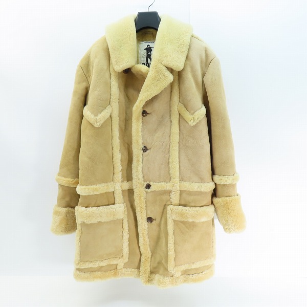 実際に弊社で買取させて頂いた【未使用】A BATHING APE/アベイシングエイプ ムートン コート/XL