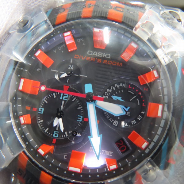 実際に弊社で買取させて頂いた【未使用】G-SHOCK/Gショック FROGMAN/フロッグマン 30th Anniversary/30周年記念 ヤドクガエル GWF-A1000APF-1AJRの画像 4枚目