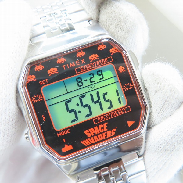 実際に弊社で買取させて頂いた(1)TIMEX/タイメックス スペースインベーダー  腕時計 TW2V30000の画像 5枚目