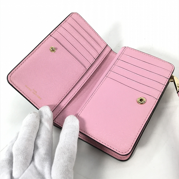 実際に弊社で買取させて頂いたMARC JACOBS/マークジェイコブス SNAPSHOT/スナップショット 二つ折り 財布/ウォレットの画像 3枚目