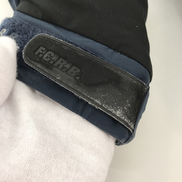 実際に弊社で買取させて頂いたF.C.Real Bristol/エフシーレアルブリストル  DOWN BENCH PARKA ダウンジャケット FCRB-178030 Sの画像 7枚目