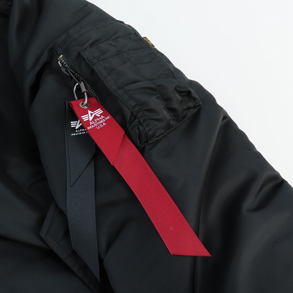 実際に弊社で買取させて頂いたF.C.Real Bristol/エフシーレアルブリストル 23AW ALPHA HOODED/アルファ フーデッド MA-1 ボンバー ジャケット Mの画像 6枚目