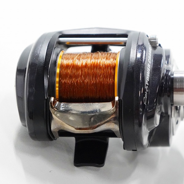 実際に弊社で買取させて頂いたAbuGarcia/アブガルシア REVO3PC-HS Revo POWER CRANK 6 レボ パワークランク 右ハンドル ベイトリールの画像 6枚目