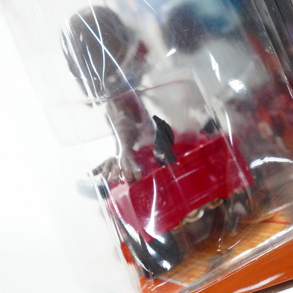 実際に弊社で買取させて頂いた【未開封】Hot Wheels/ホットウィール Radical Rides NBA シカゴブルズ MICHAEL JORDAN マイケル ジョーダン #23の画像 5枚目